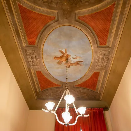 N4u Bed & Breakfast Firenze