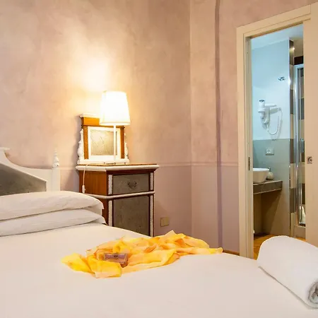 N4u Bed & Breakfast 3*
